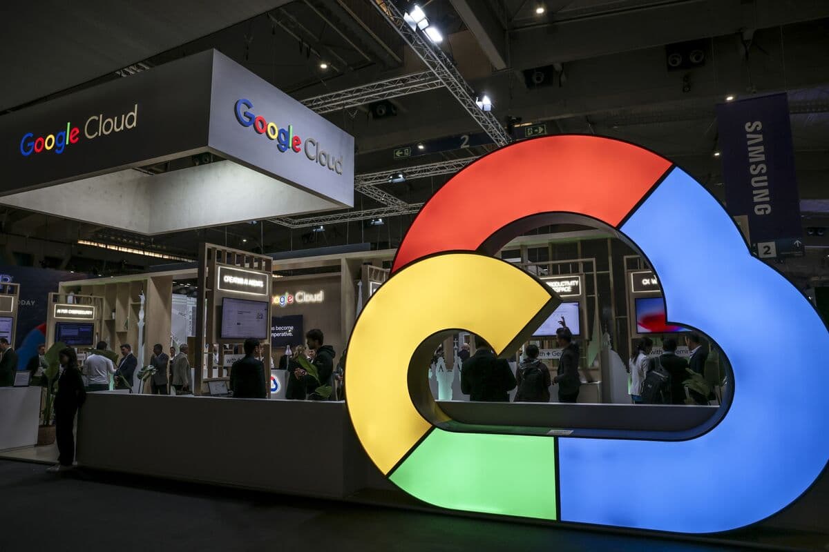Google Cloud Debuts New AI Chips, Tools for Building Agents
