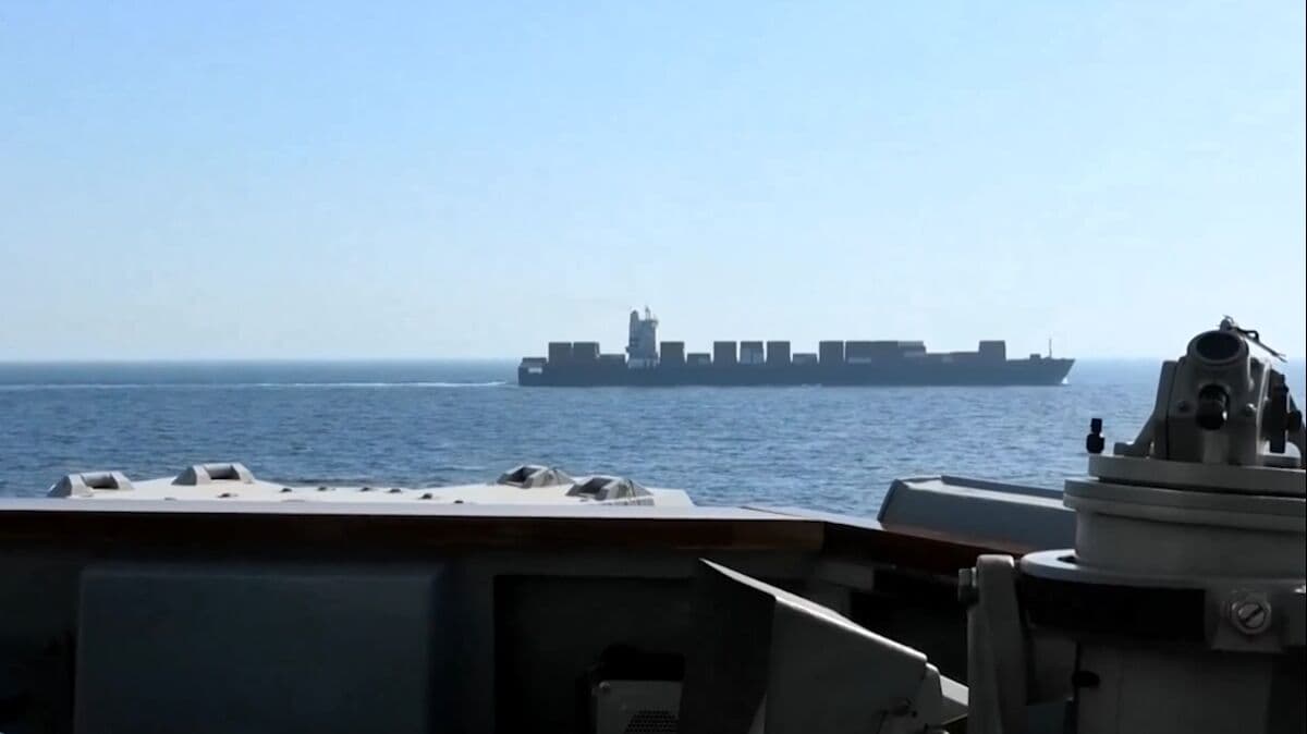 US Seizes Iranian Ship, Peace Talks in Doubt