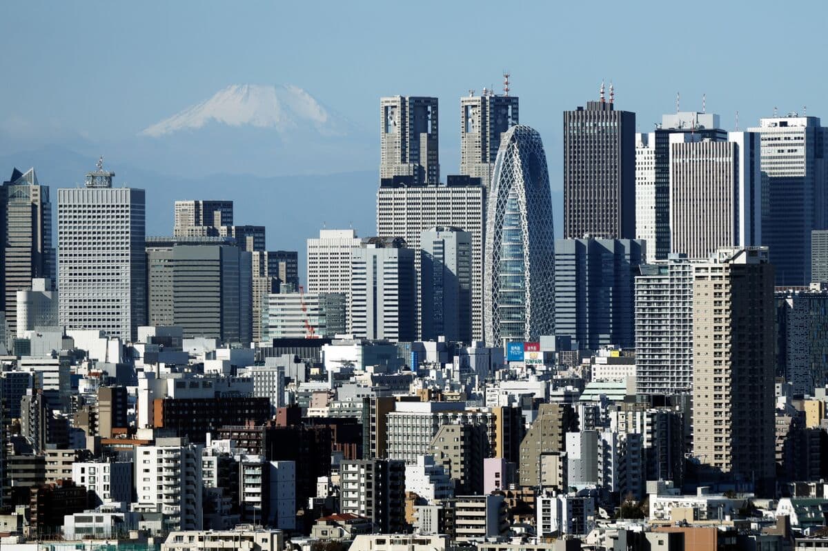 Brevan Howard Plans Tokyo Office, to Hire Traders in Hub Boost