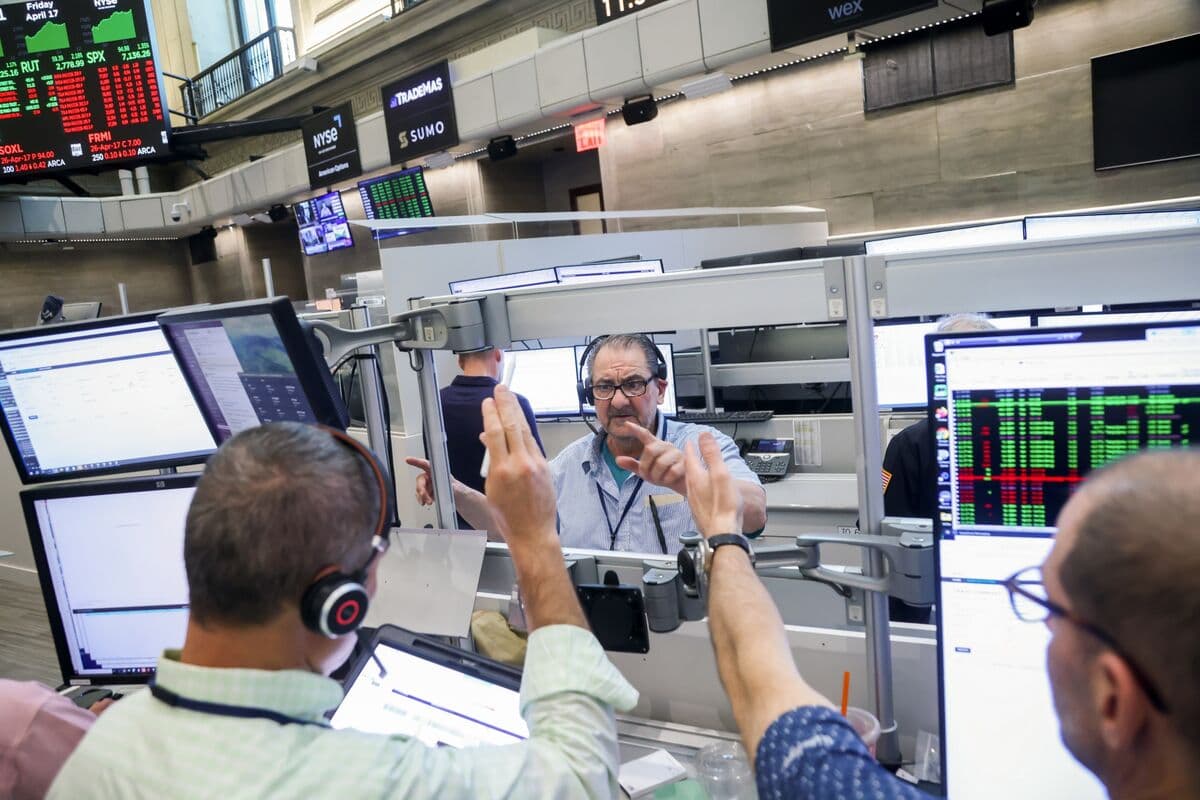 US Stocks Decline as Doubt Casted on US-Iran Ceasefire Extension