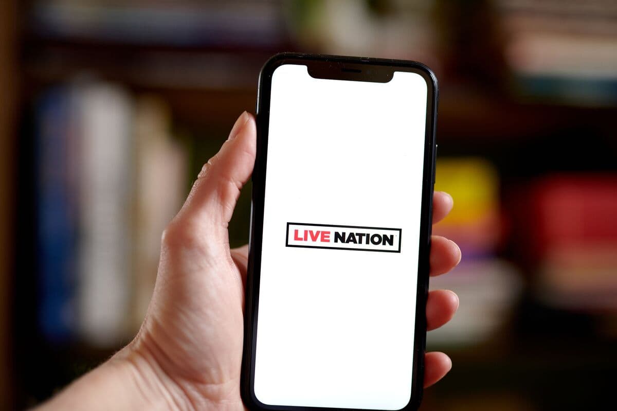 Live Nation Inks $742 Million of Private Debt Tied to Venues
