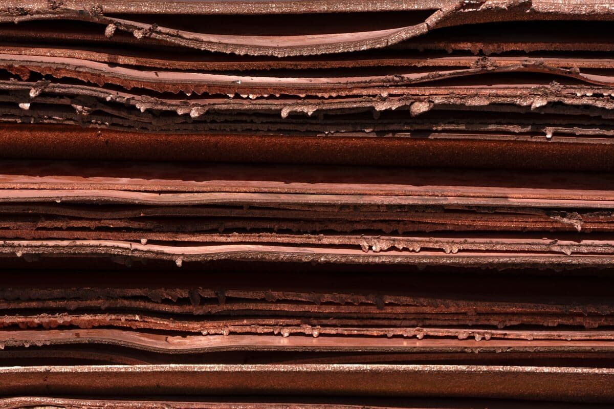 Copper Drops From Two-Month High as US-Iran Tensions Escalate