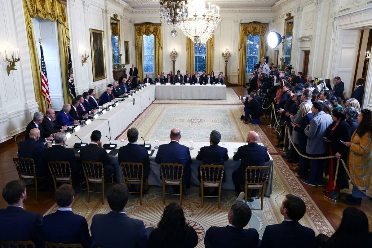 After Long Avoiding Politics, Commodity Traders Cozy Up to Trump