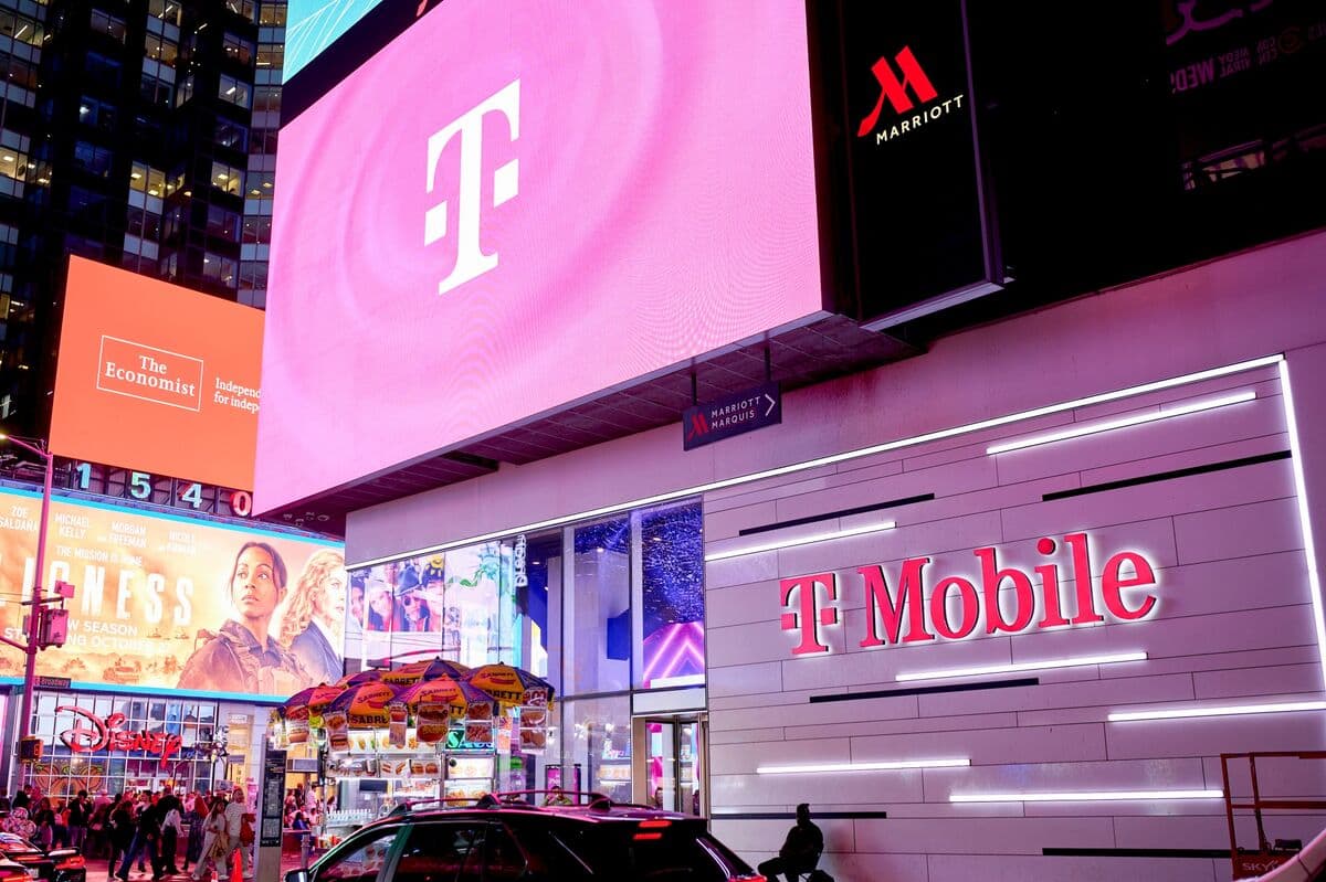 Deutsche Telekom, T-Mobile Would Be World’s Biggest M&A Deal