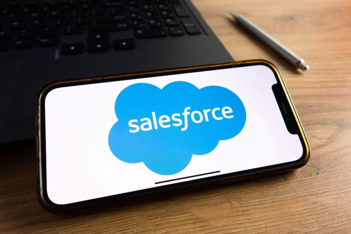 Salesforce (CRM) Stock: Analyst Targets, Insider Buys, and Google Cloud Deal