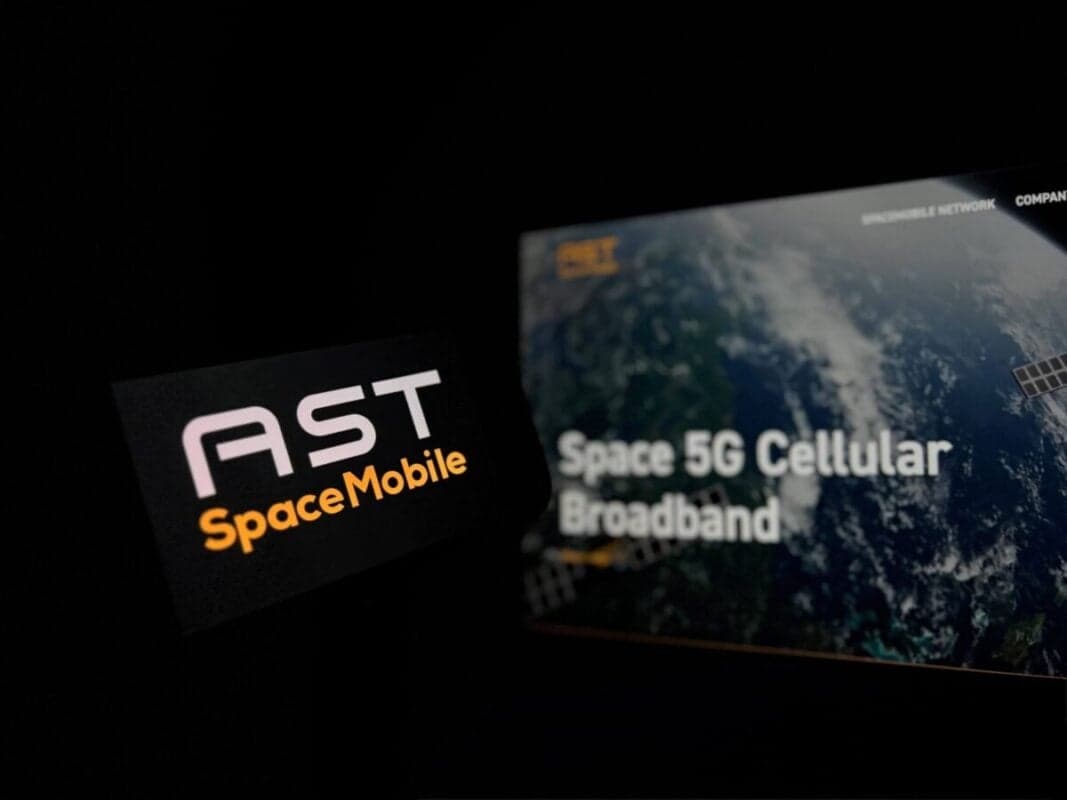 AST SpaceMobile (ASTS) Stock Jumps 5% After Cramer Says “Let’s Own This One”