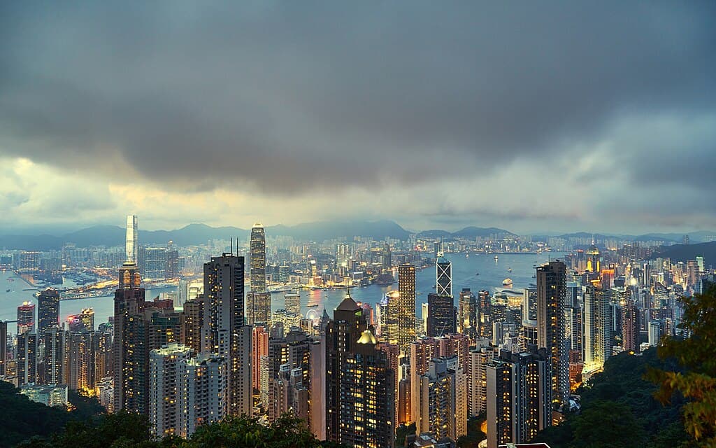 Li Lin Moves Crypto Trading Empire Into Hong Kong-Listed Bitfire to Tap Institutional Demand