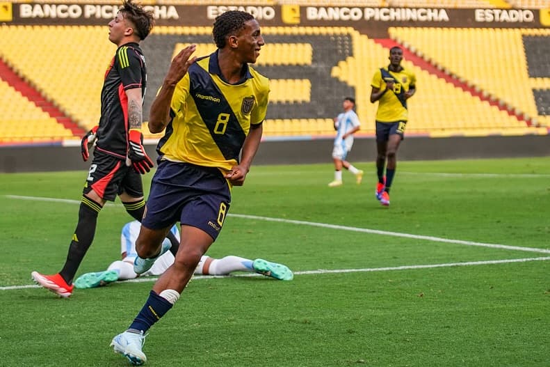 Future Arsenal twins impress at South American u17 Championship