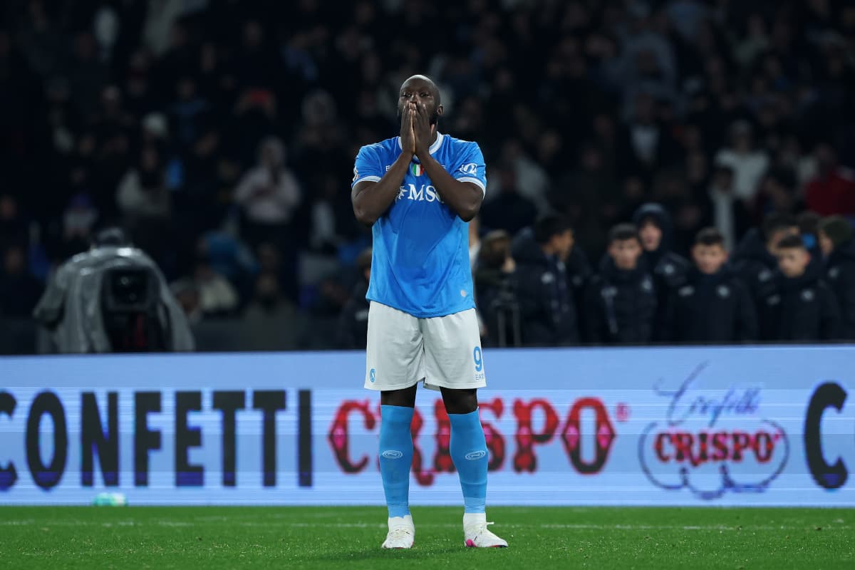 Napoli forward Lukaku back in Naples as tensions ease after rift